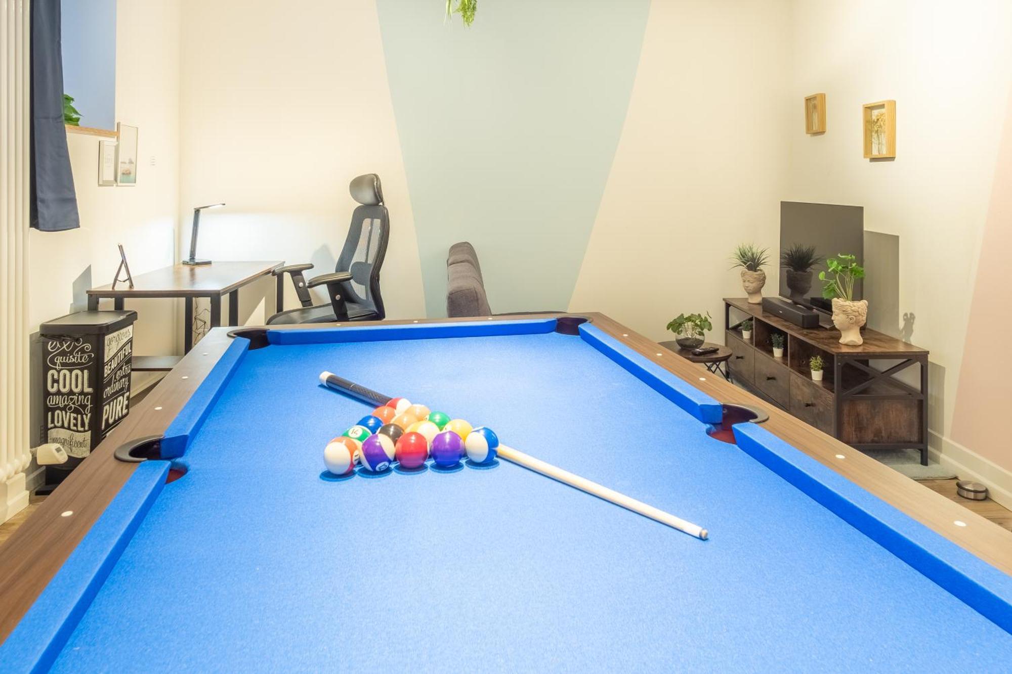 Ferienwohnung Pool Table Heaven, Workstation, 4K Tv, Netflix Leipzig Exterior foto