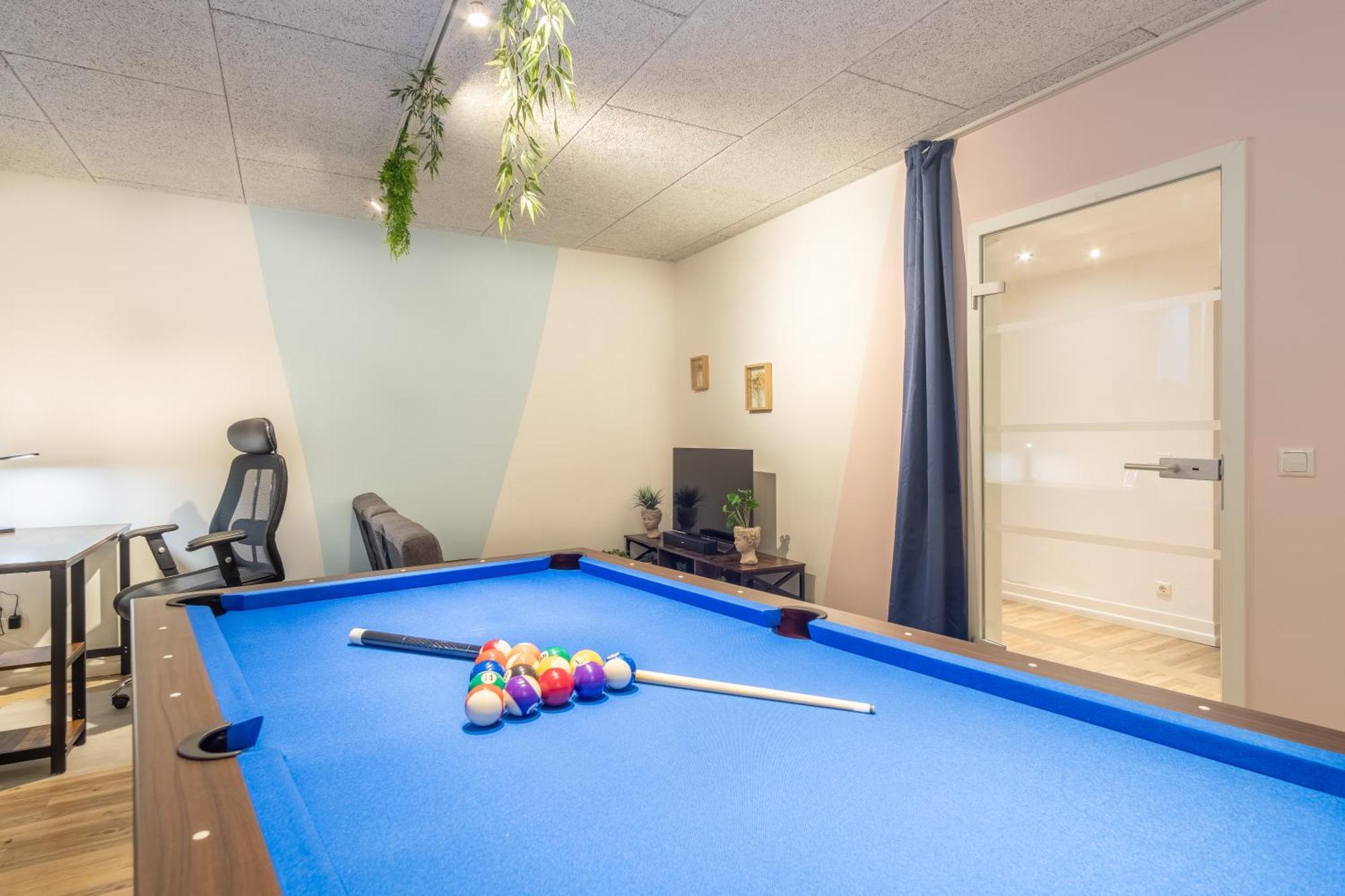 Ferienwohnung Pool Table Heaven, Workstation, 4K Tv, Netflix Leipzig Exterior foto
